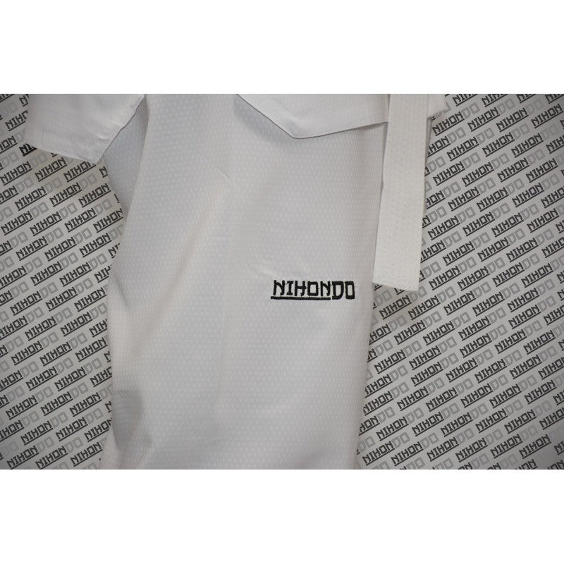 Dobok UltraLight col noir NIHONDO