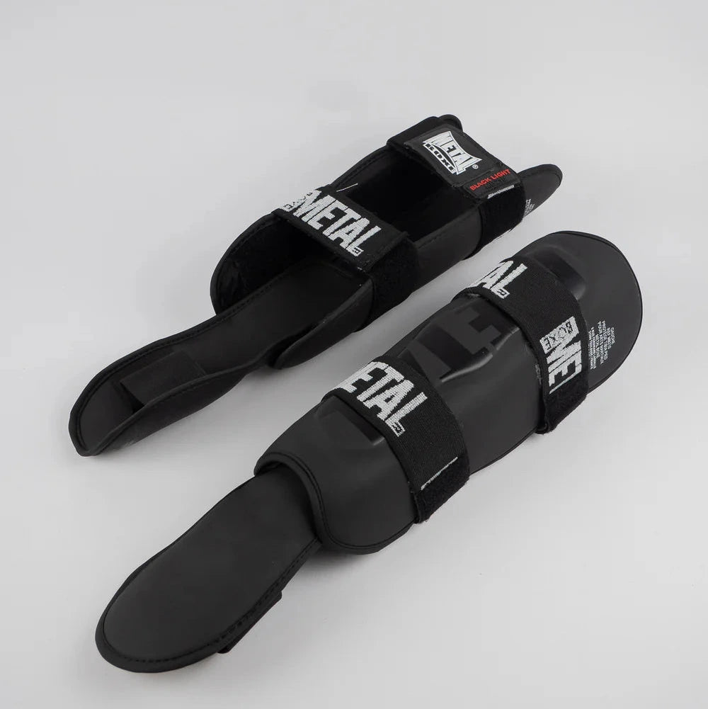 Protège-Tibias renforcés + Pieds amovibles Metal Boxe