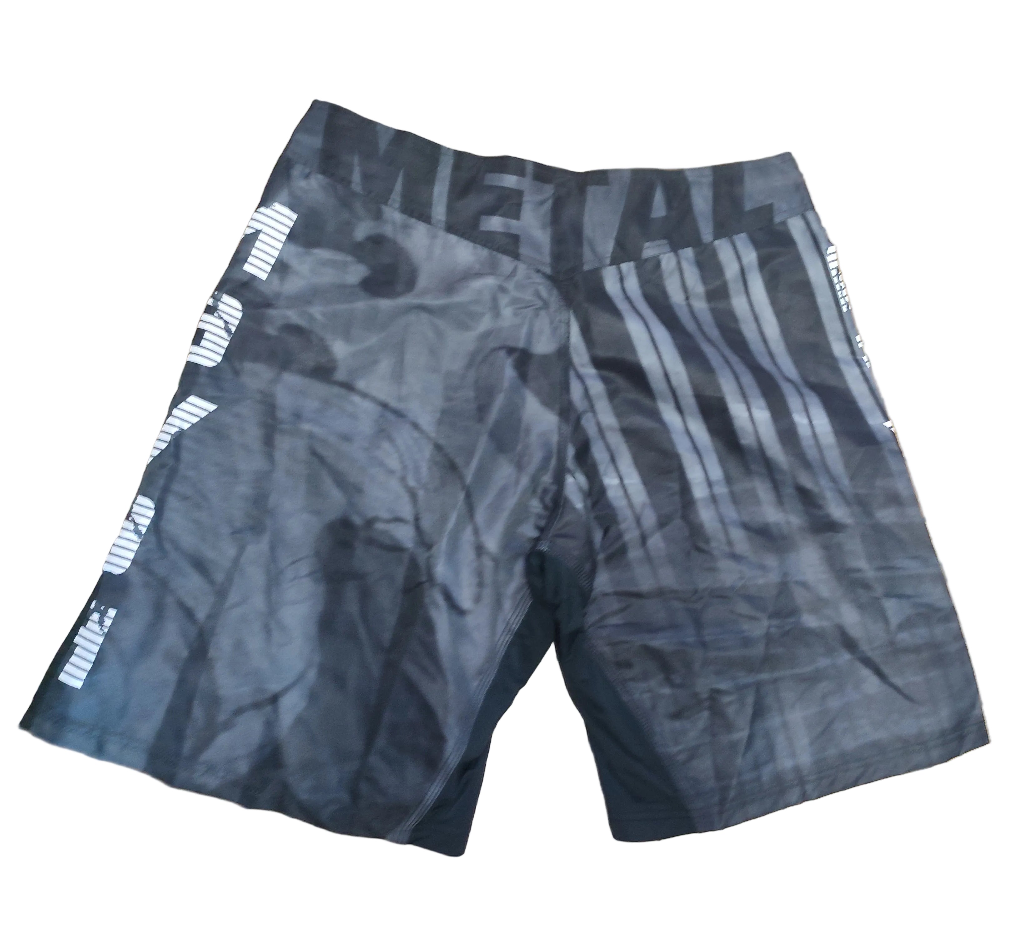 Short MMA never back down Métal Boxe