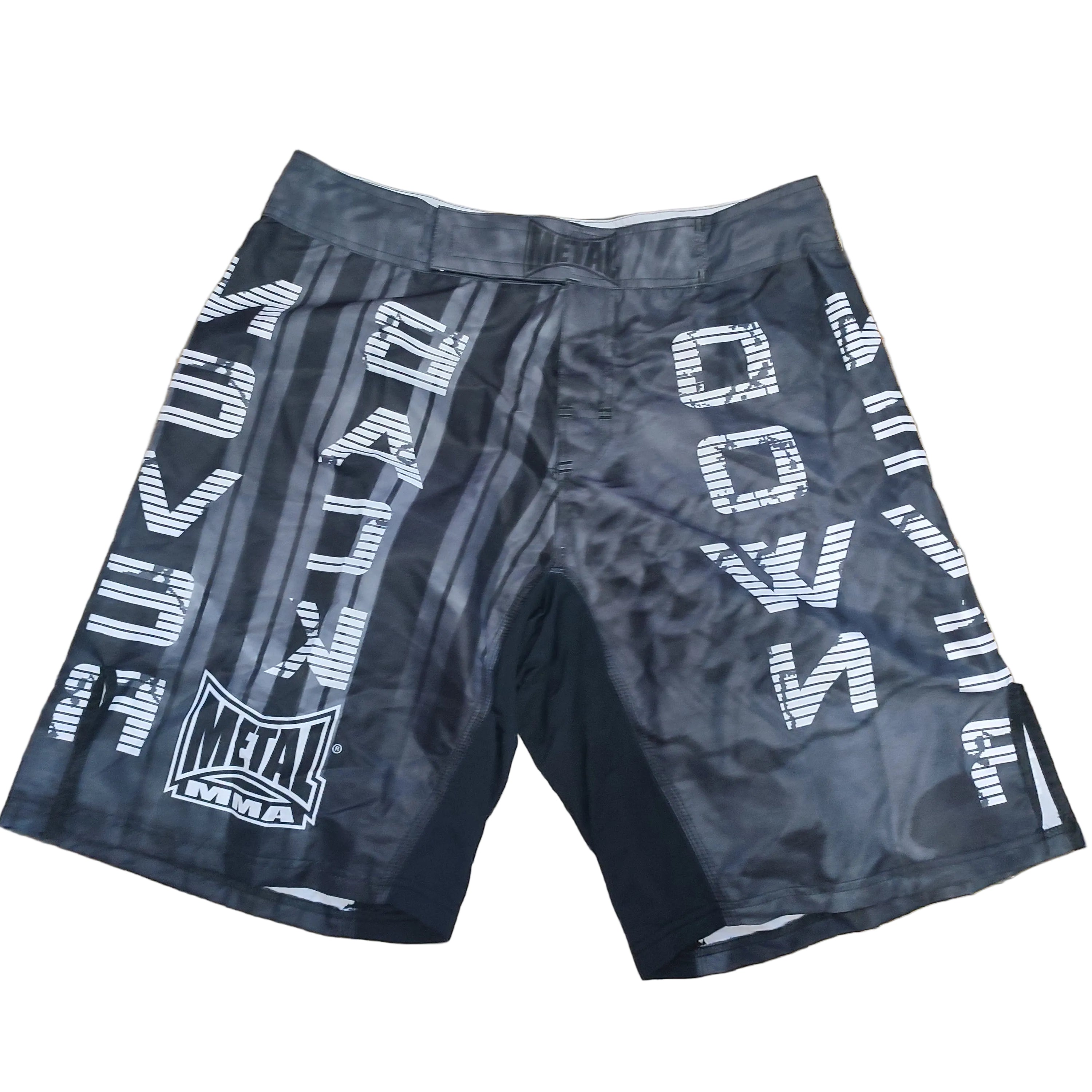 Short MMA never back down Métal Boxe